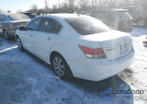 2008 Honda Accord 2.4 Ex-L z USA, uszkodzony, nr VIN 1HGCP26898A057984